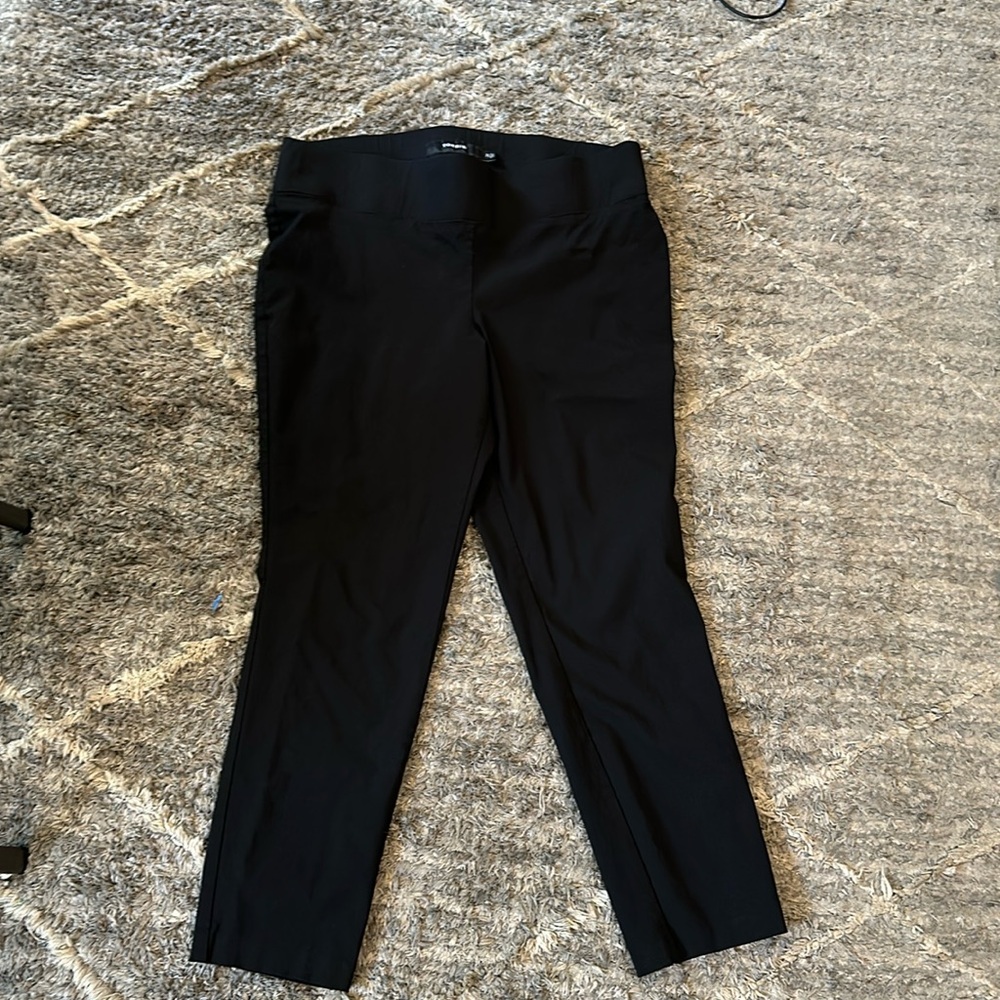 Torrid pull on black pants ankle length skinny